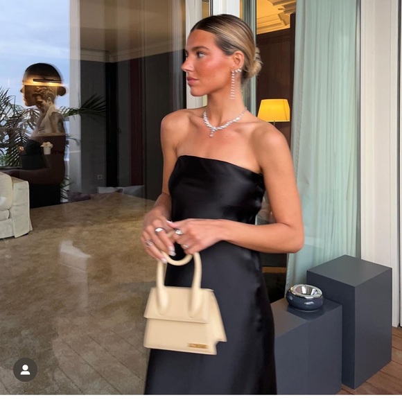 ZARA BLOGGERS FAV SATIN EFFECT DRESS - Picture 3 of 8